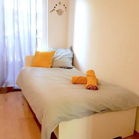 Theox No 3 Fur 5 Personen Mit Balkon Apartment Duisburg Luaran gambar